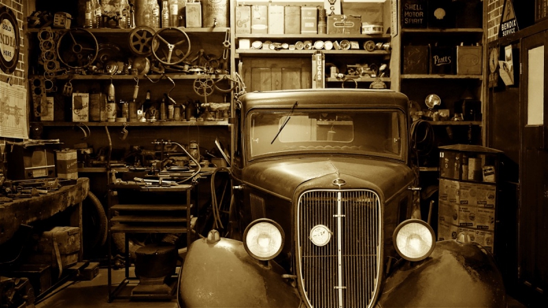 boutique-PIERLAS-min_antique_auto_automobile_automotive_car_classic_equipment_fix-1169797